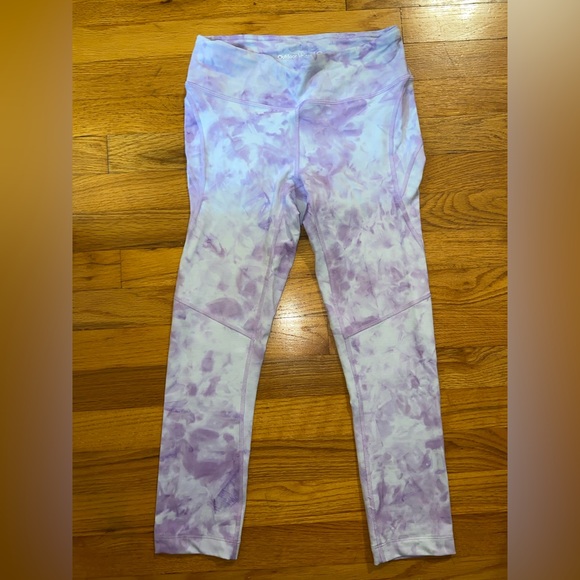 Outdoor Voices Move Free 3/4 Crop Purple Tie Dye Leggings size S - Picture 2 of 5